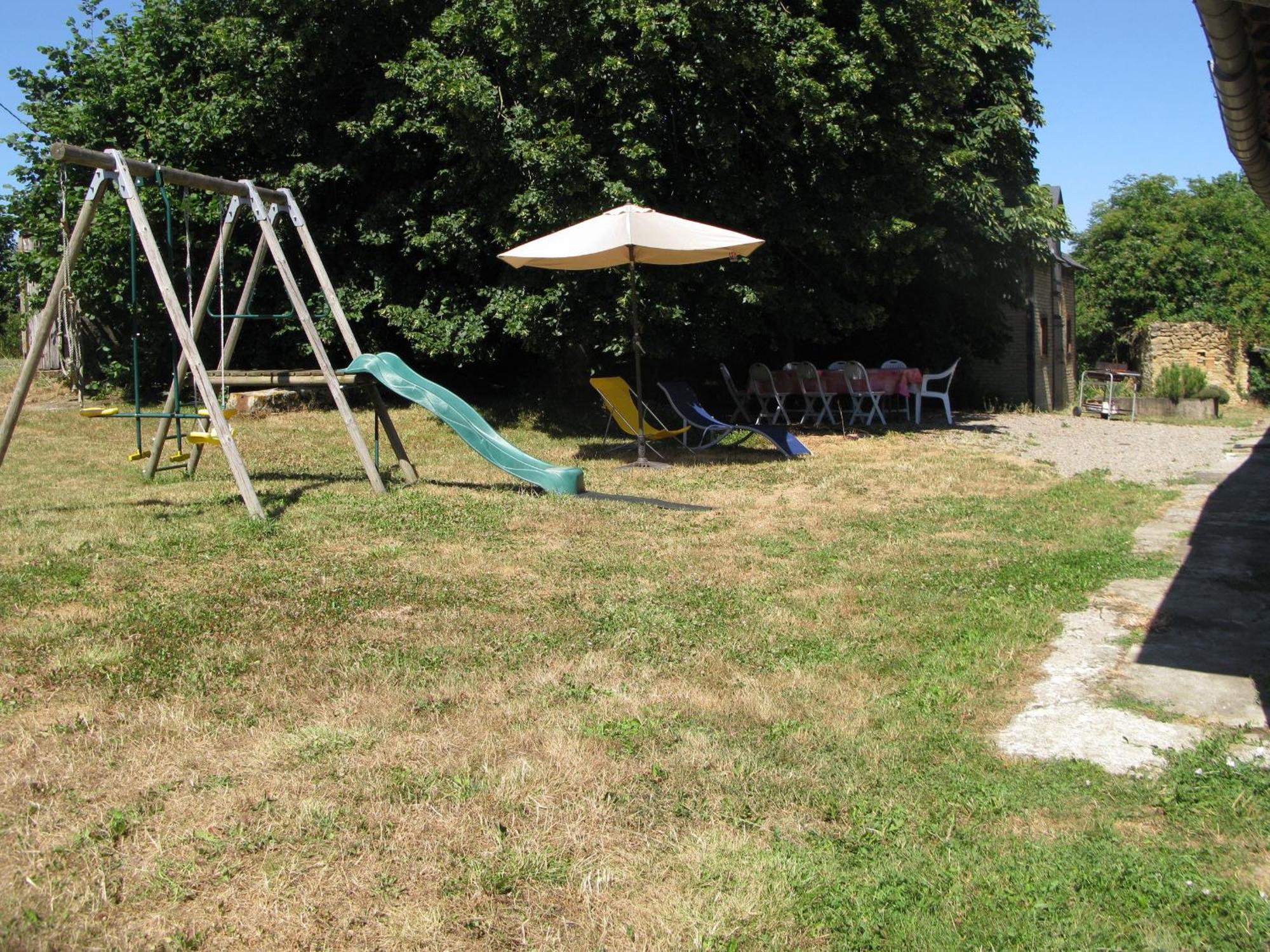 Maison Spacieuse Et Independante Avec Jardin Et Terrasse, Ideale Pour Observer La Nature En Sarthe - Fr-1-410-215 Rouperroux-le-Coquet エクステリア 写真